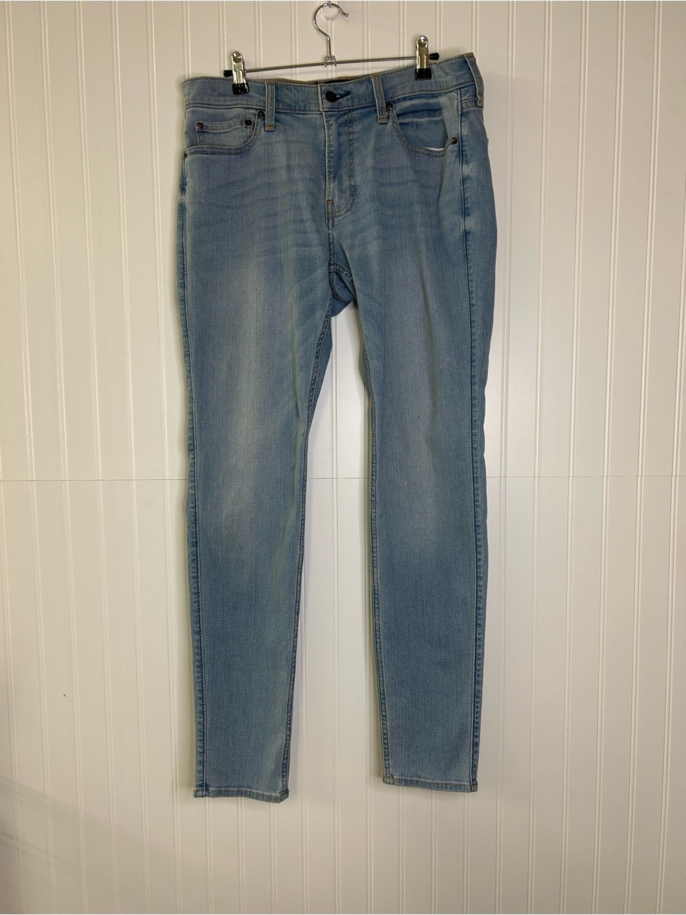 Hollister Super Skinny Light Wash Jeans Size 33